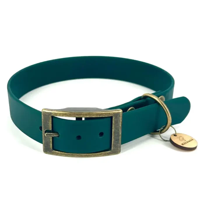 collier fabriqué en france pour chien emeraude. Boutique os et patoune, produits alimentation, friandises, accessoires, jouets pour chiens