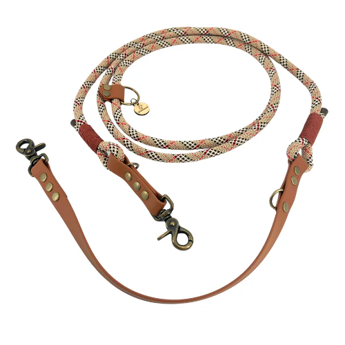 Laisse résistante et pas cher pour chien 3 points multiposition paracorde tartan biothane montmartre. Qualité de fabrication soignée